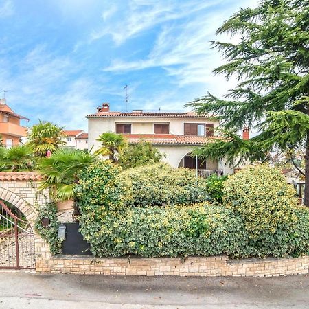 Apartments Volte Rovigno エクステリア 写真