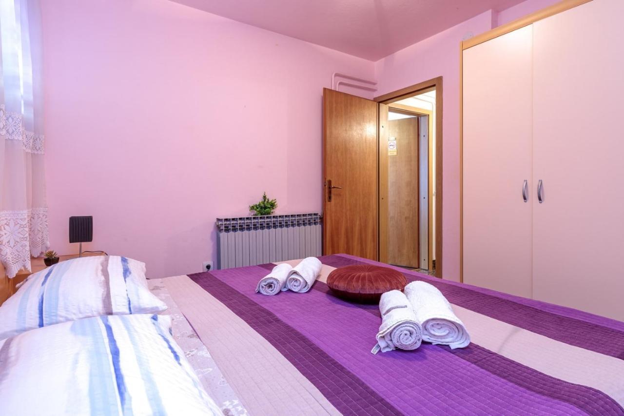 Apartments Volte Rovigno エクステリア 写真