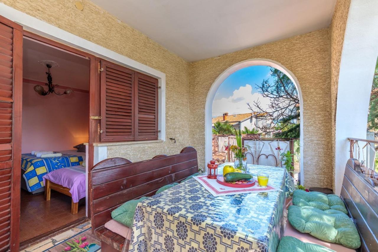 Apartments Volte Rovigno エクステリア 写真