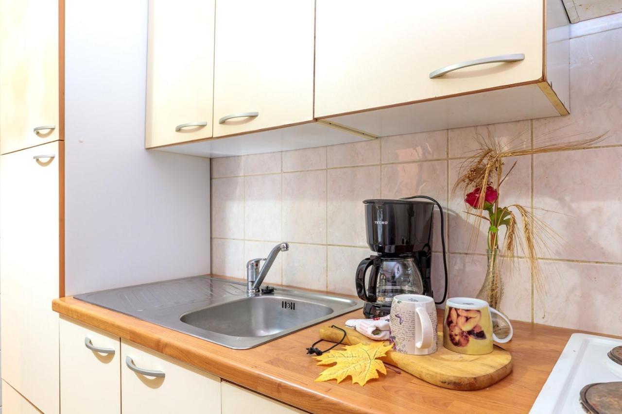 Apartments Volte Rovigno エクステリア 写真